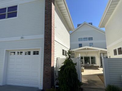 119 VC Courtyard Entry